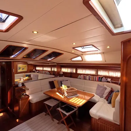 Yachtsail Alicia 20 Meter Båthotell